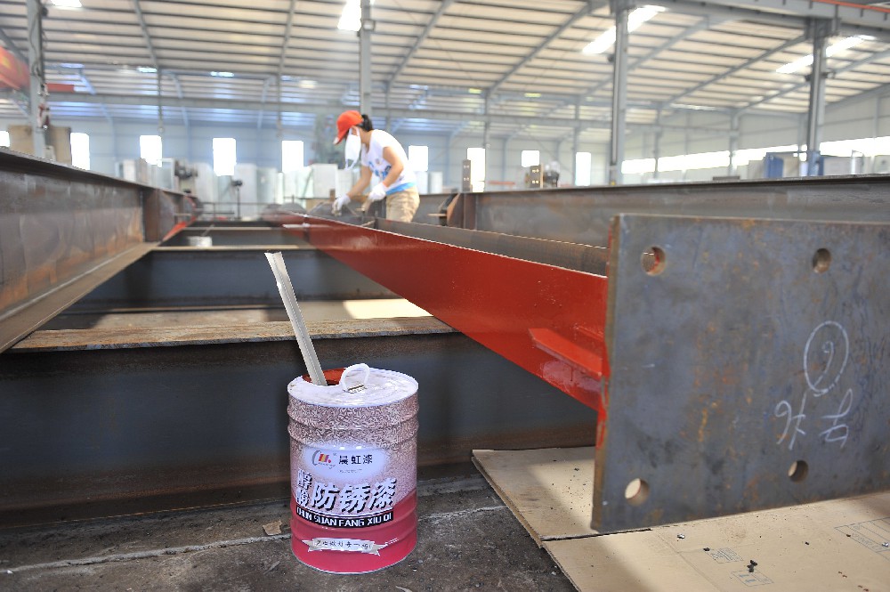 适合钢结构刷新的醇酸防锈漆：晨虹防锈漆，守护钢铁巨兽的铠甲